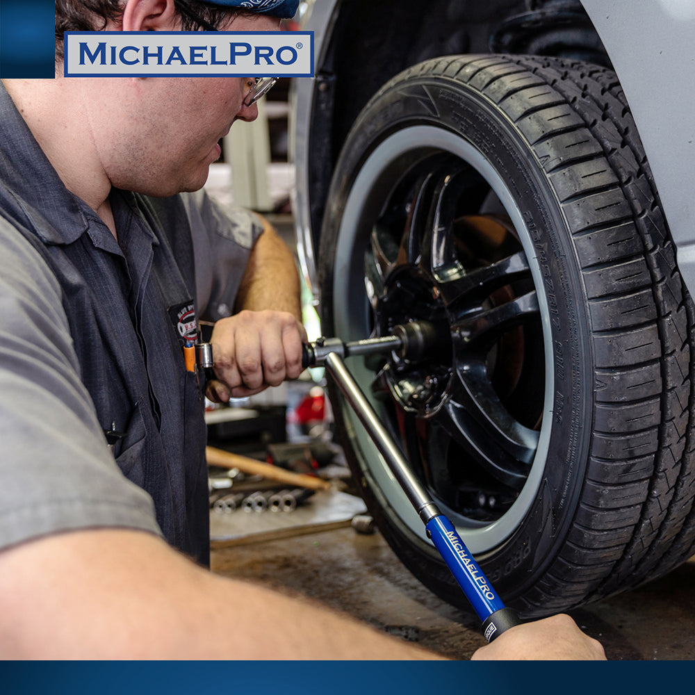 1/2-inch Drive Click Through Torque Wrench With Sockets (MP001002) - MichaelPro